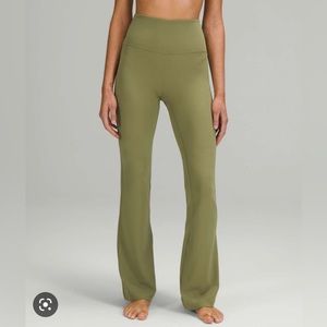 Lululemon Groove pant size 10 bronze green